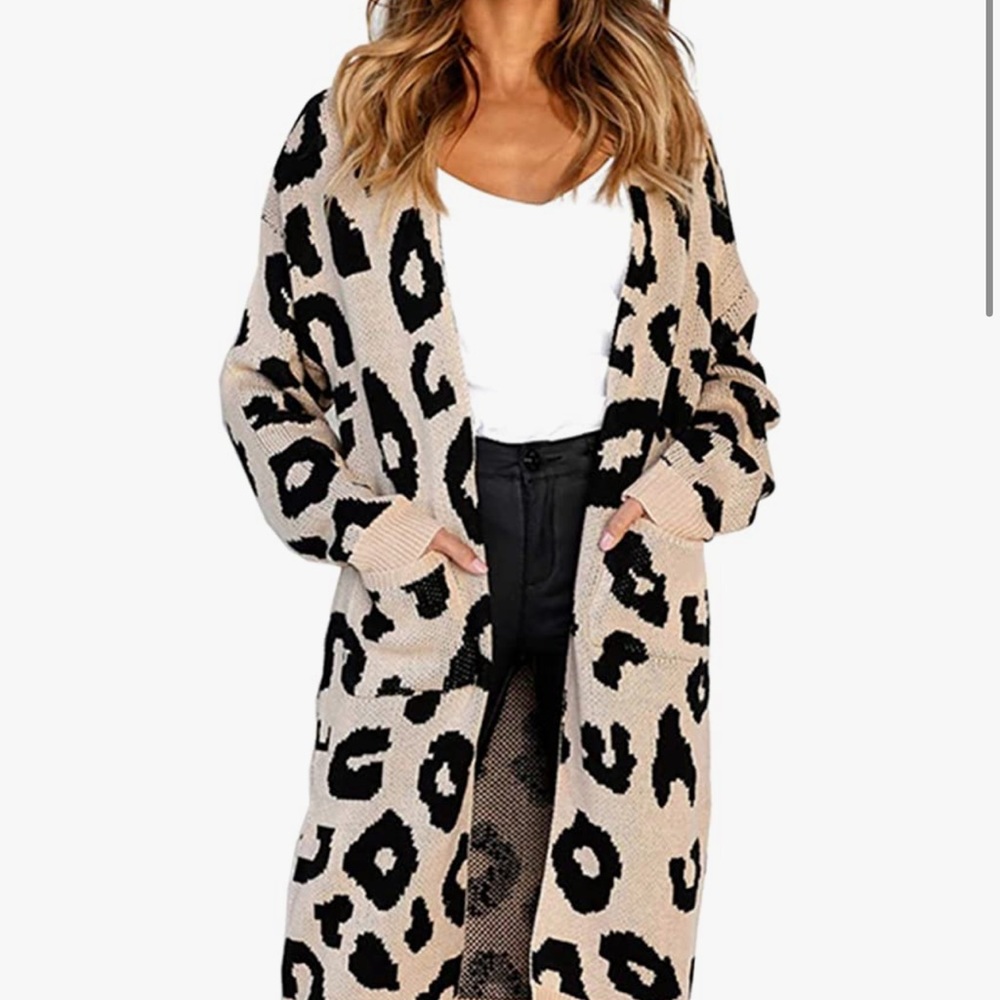 NWT Leopard Print Long Cardigan Size M